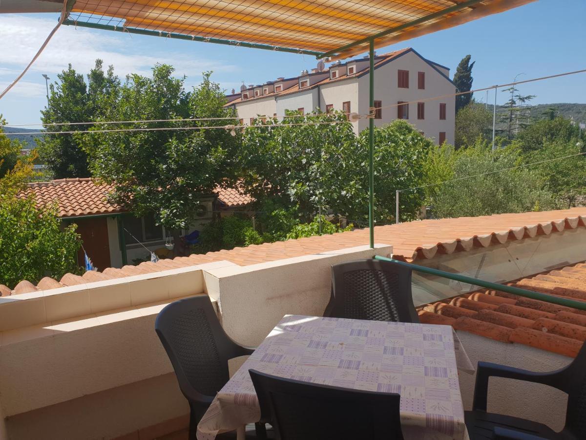 Guesthouse Fatuta Cres Exterior photo
